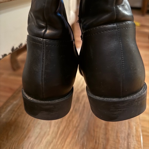 Tommy Hilfiger Black and Brown Riding Boots Gold Emblem - Picture 5 of 7